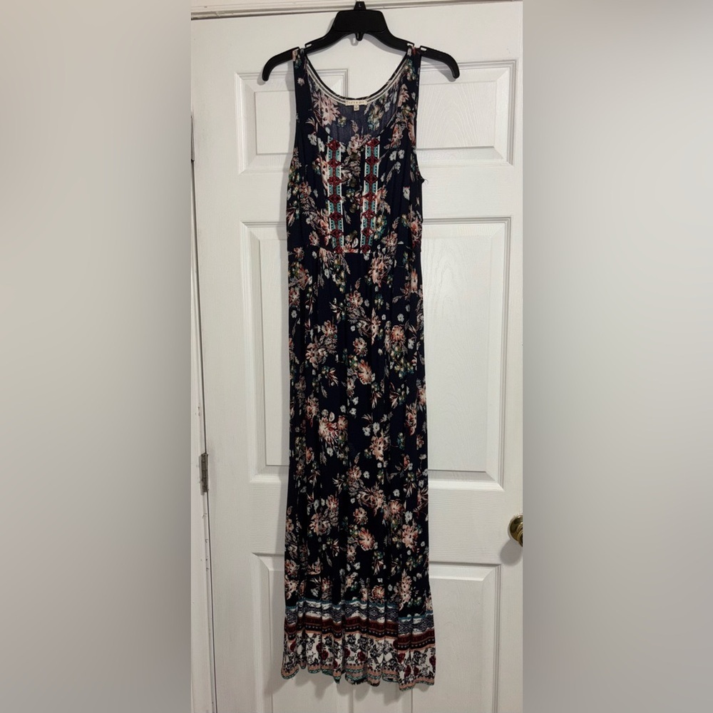 Kate & Sam Maxi Dress Size Small